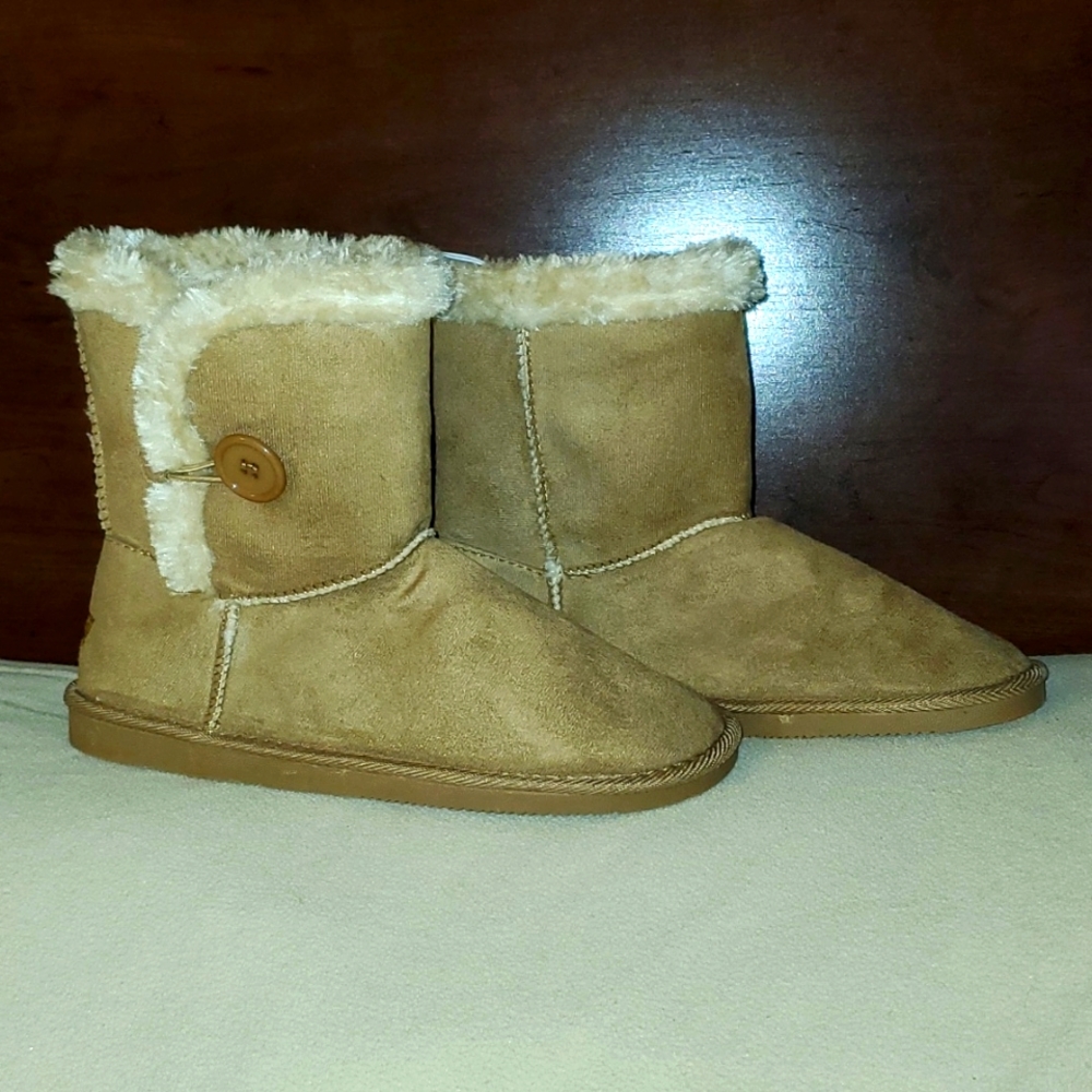 US Sports Booties with Button/Loop Closure & Faux Fur